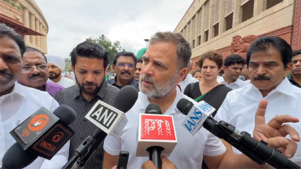 राहुल गांधी, धर्मेंद्र प्रधान, पेपर लीक, संसद, कांग्रेस, इंडिया गठबंधन, छात्र आंदोलन