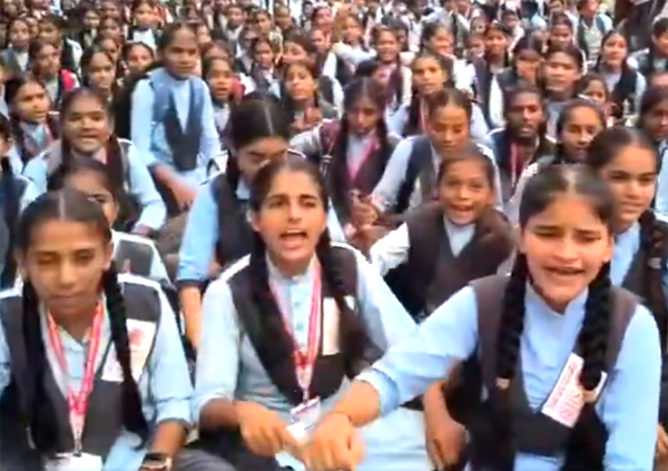 राजस्थान: शिक्षक नहीं तो पढ़ाई कैसे? छात्रों का जोरदार प्रदर्शन